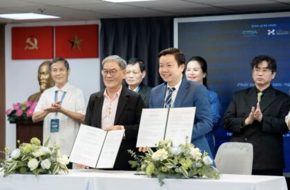 Tổng giám đốc Lê Huỳnh Lân – phó chủ tịch hội vi mạch bán dẫn – tham dự lễ ra mắt viện Công Nghệ Bản Quyền và Tài Sản Số